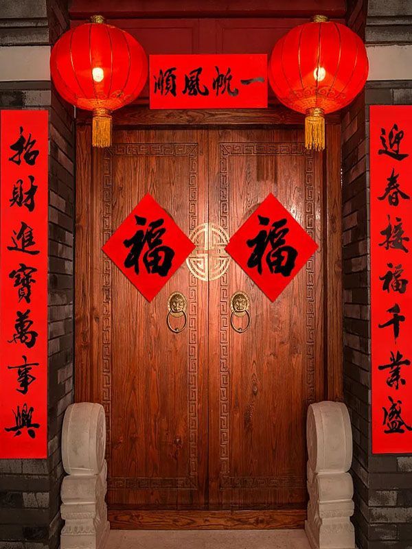為什么每年春節(jié)都要貼春聯(lián)呢？